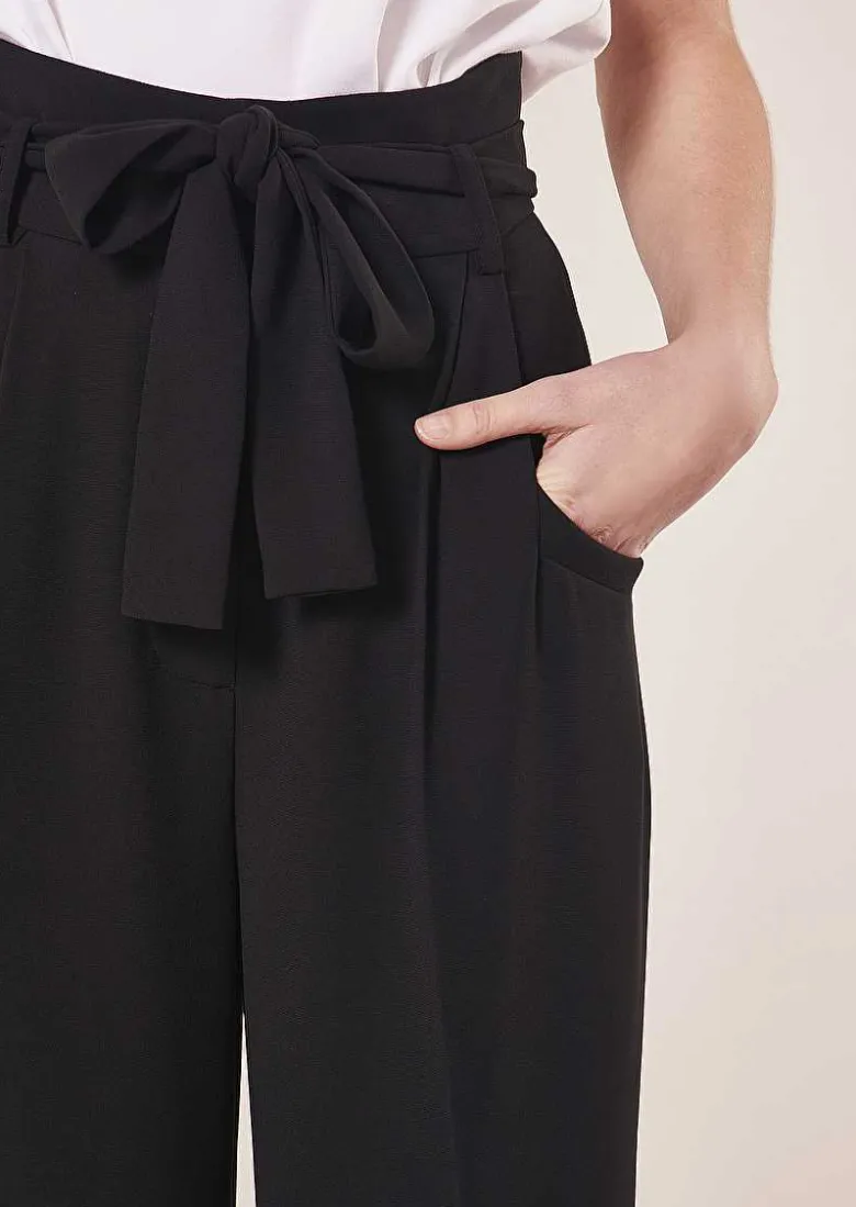 TARA JARMON Pyla Black Crepe Pants New